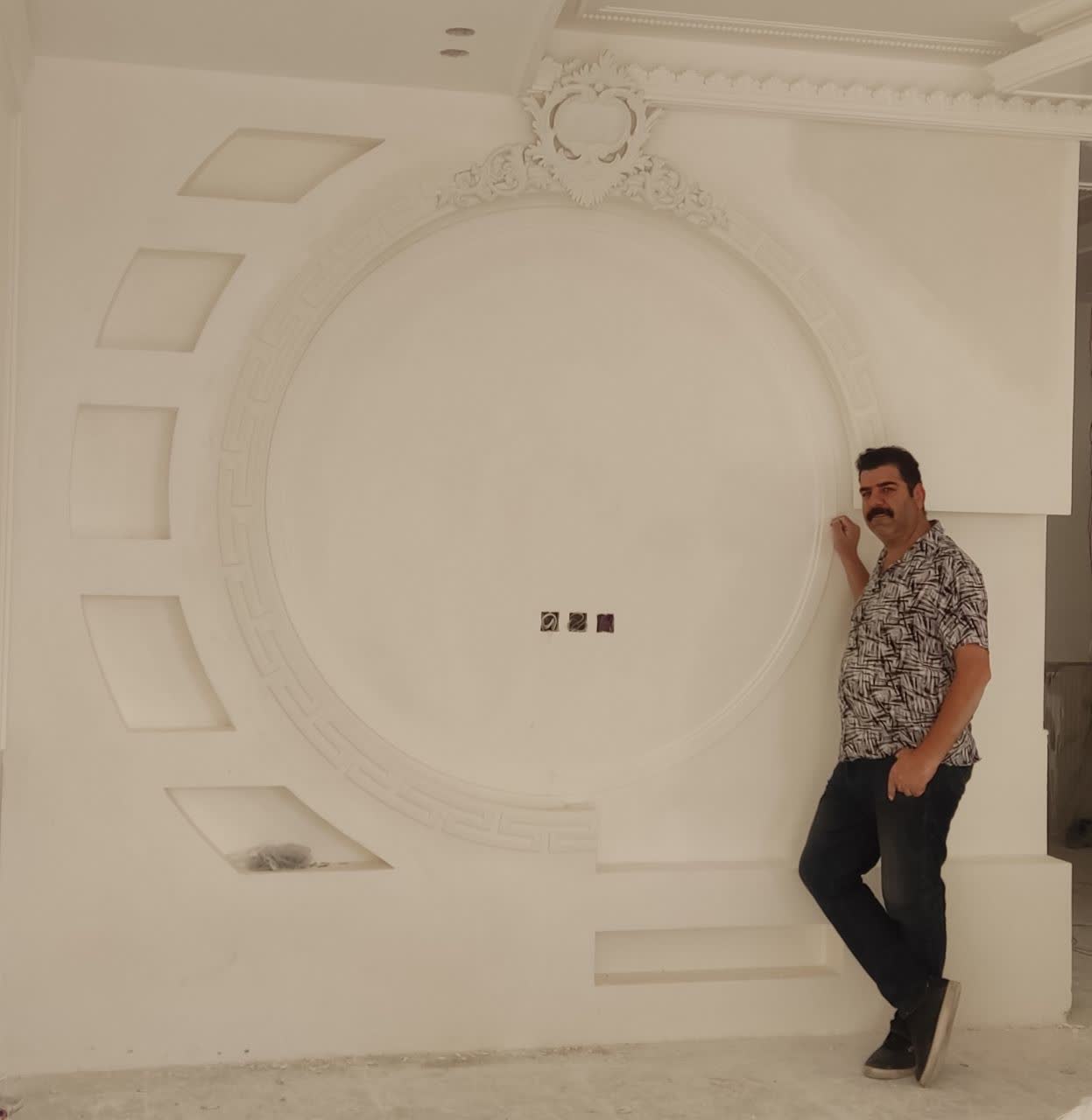 گچبری فانتزی برای طاقچه